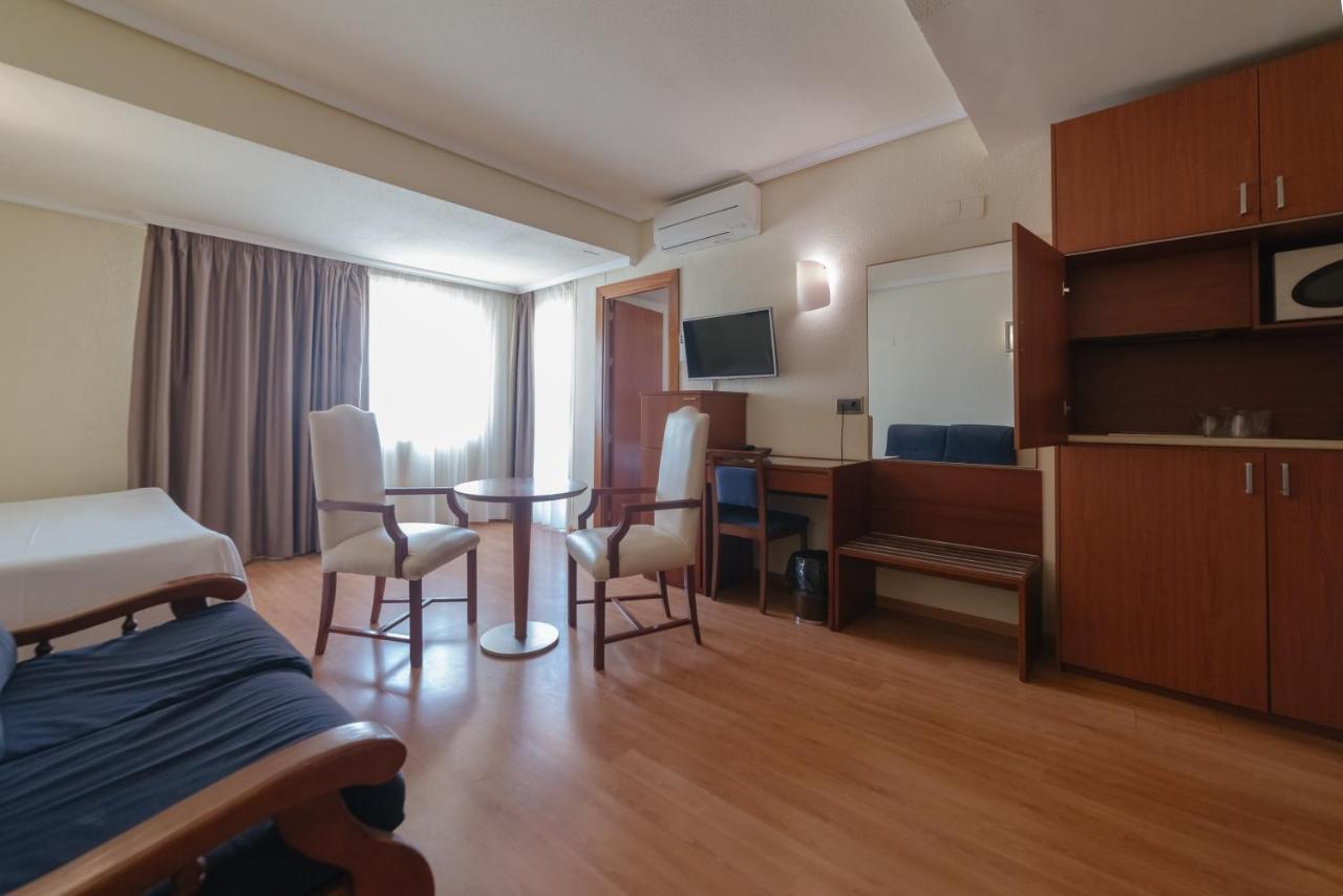 Torreluz Apartamentos Αλμερία Εξωτερικό φωτογραφία